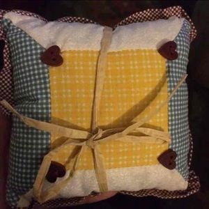 Tiny accent pillow
